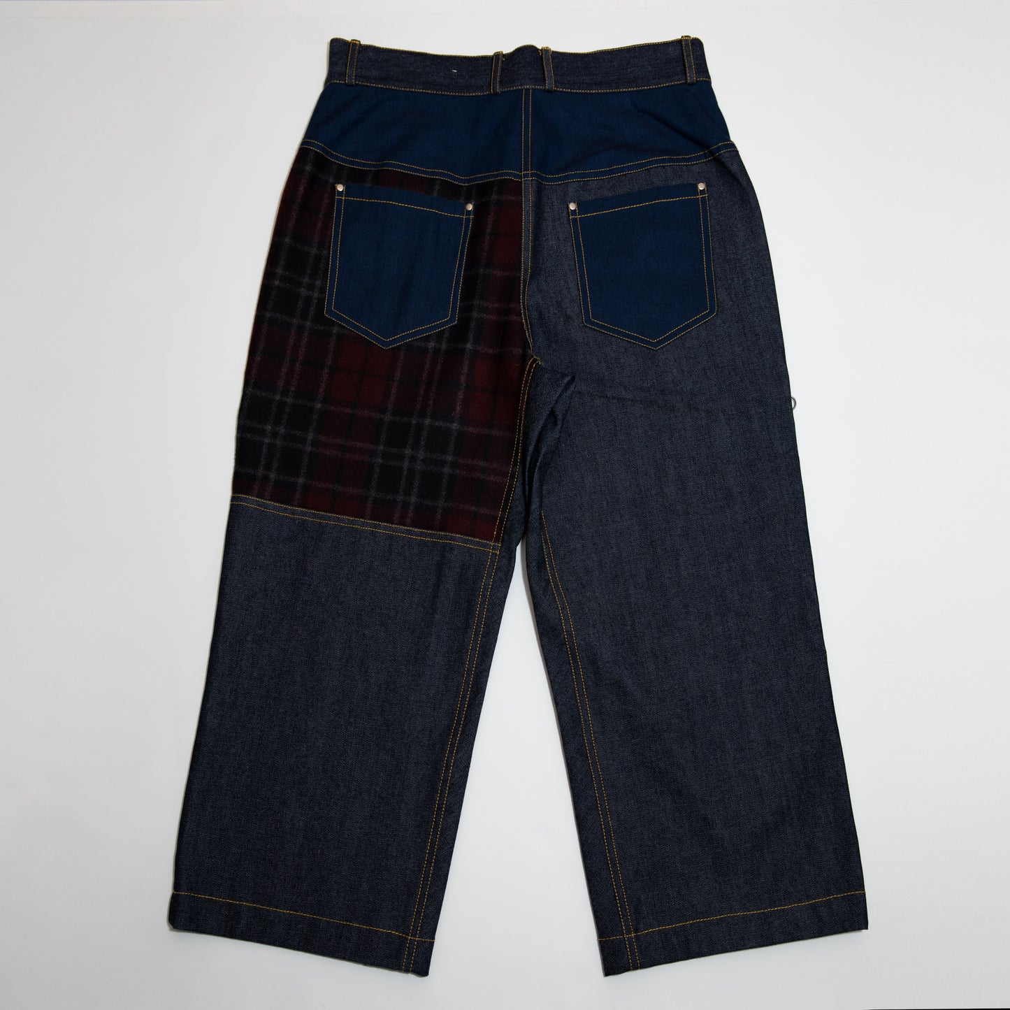 Fabrics Patch Chopped Jeans